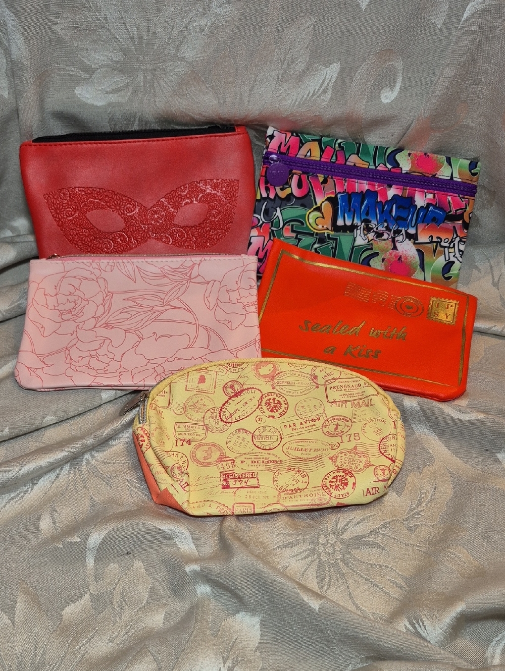 Ipsy Make-up Bags▪︎Set of Five